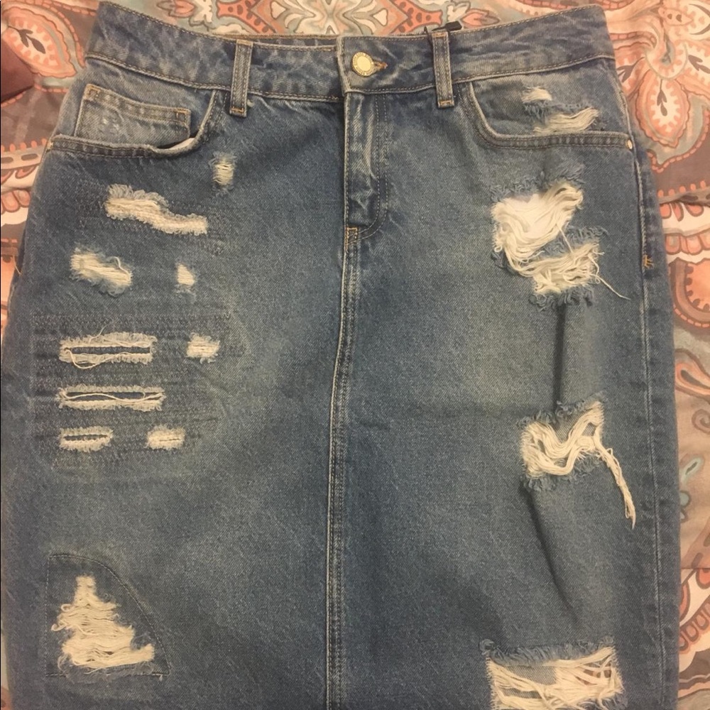 ZARA jean skirt- never worn